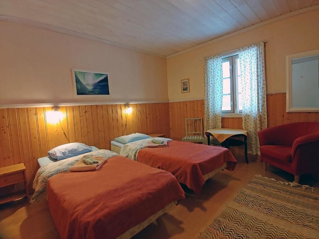 Отели типа «постель и завтрак» Herranniemi Guesthouse Вуонислахти