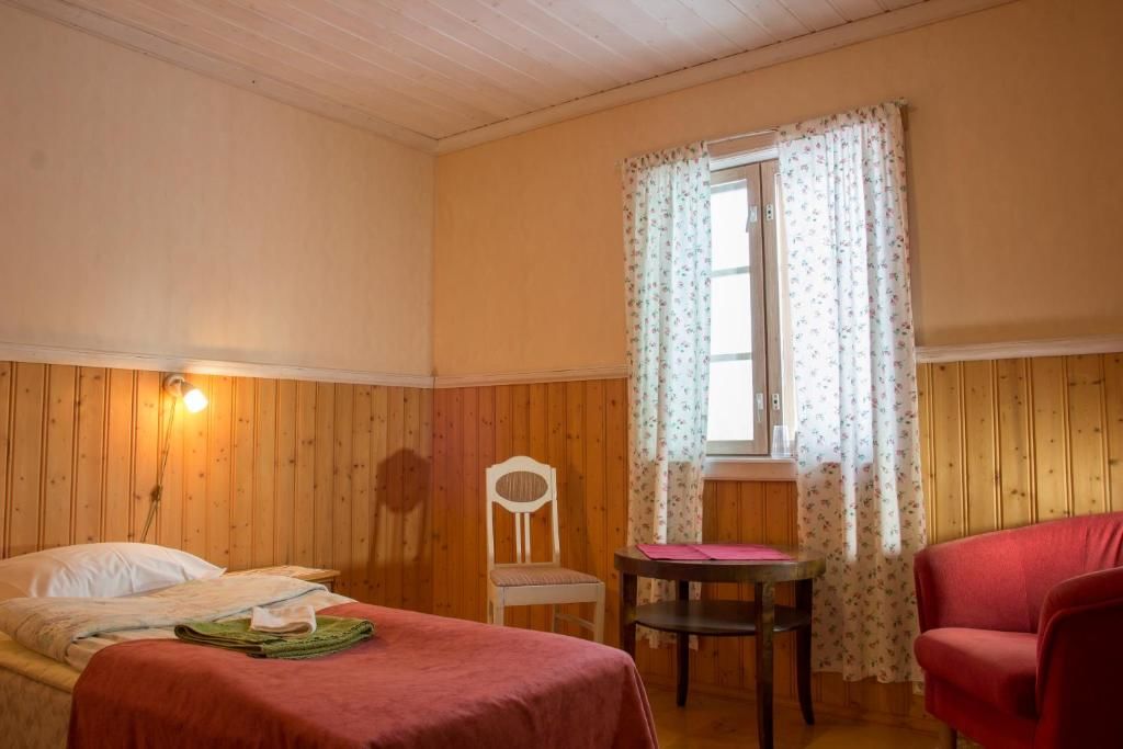 Отели типа «постель и завтрак» Herranniemi Guesthouse Вуонислахти